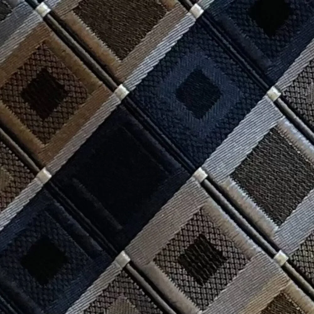 Kenneth Cole Silver, Gold, Black, Navy Silk Geometric Print Silk Tie 57